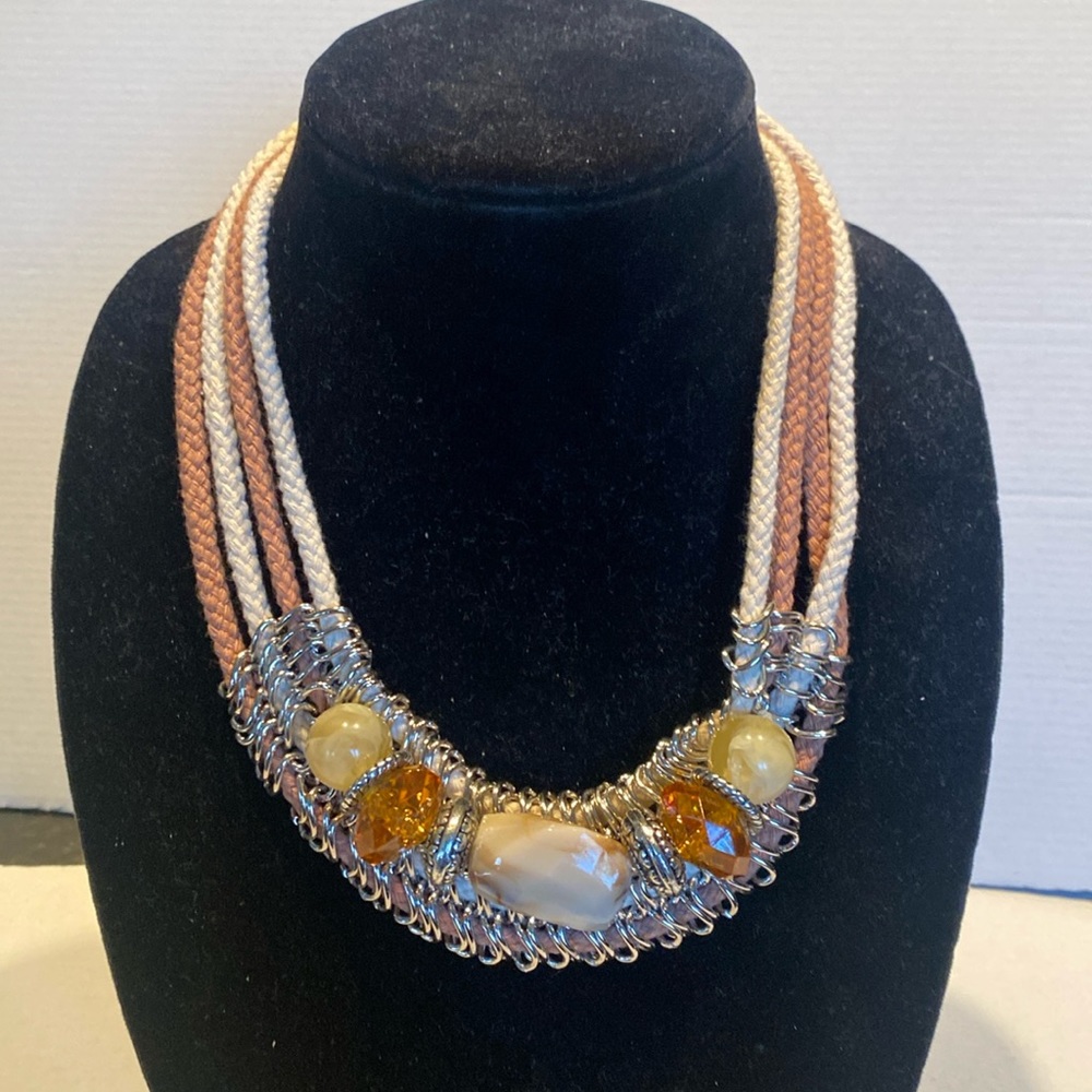 NWT Heavy Statement Necklace